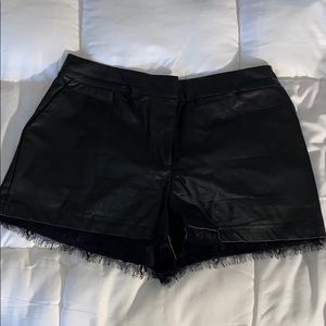 Black Forever 21 faux leather shorts sz L